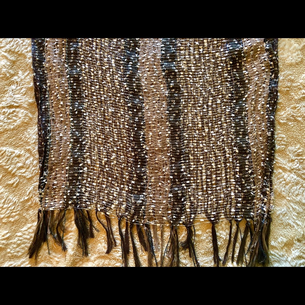 Scarf - Picture 4 of 6